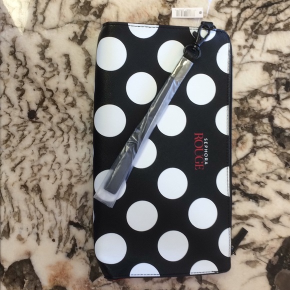 Sephora Handbags - Sephora Rouge bag